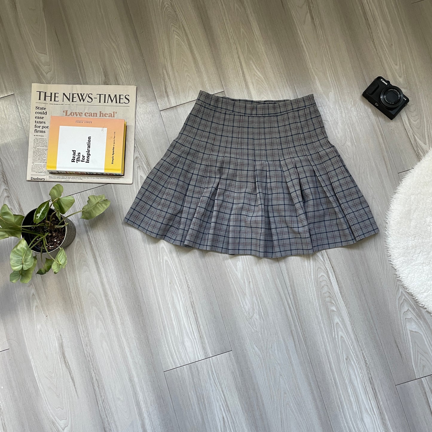 (25” waist) Ultimate Fall Pleated Skirt