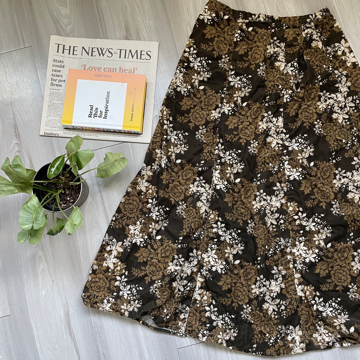 (size 10) Shades of Brown Maxi Skirt